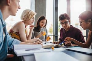 students-languag-footer1